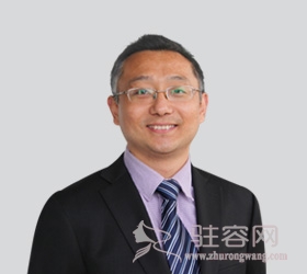 李博