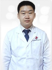 李鑫