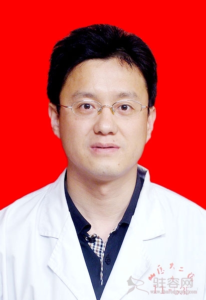 　　张辉