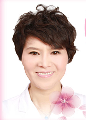 曾彩霞