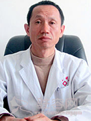 　　冯光 