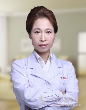 张曦瑶