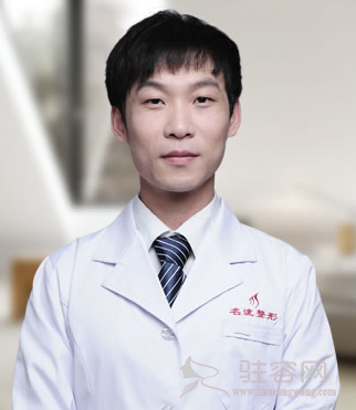 何鸿智