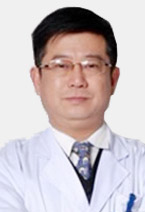 董帆 