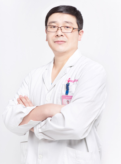 赵煜楠