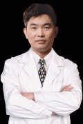 李英春