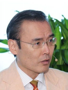 平井隆