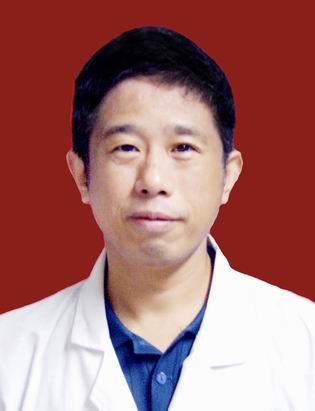 彭 冲
