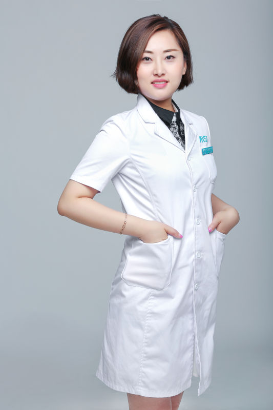 张琼